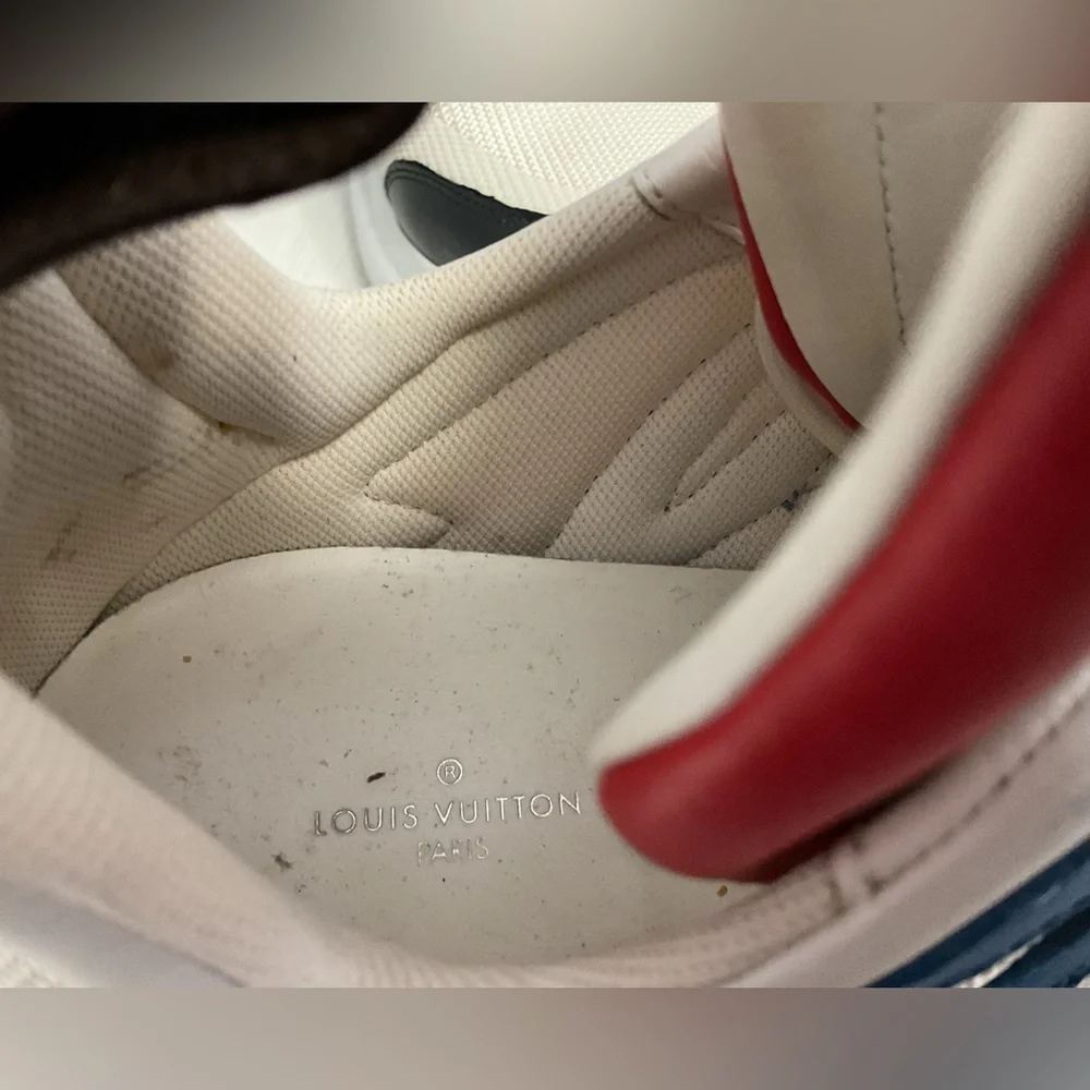Louis Vuitton Sneakers